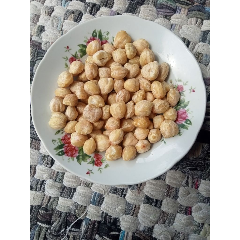 

Kemiri Utuh Miri Bulat Kiloan 250 500 1000 gram 1 kg - Aneka Bumbu Dapur