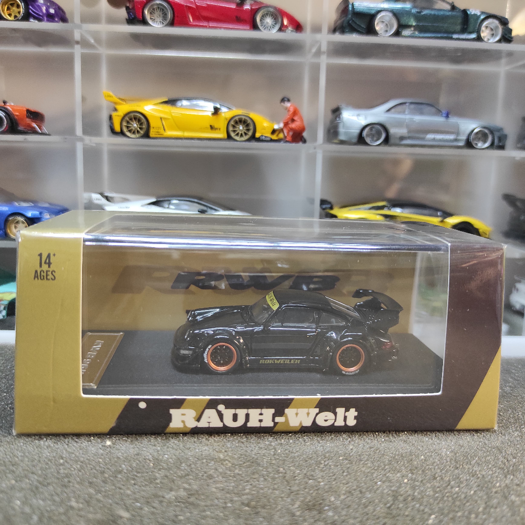 Star Model 1:64 RWB 964 Rockweiler Gloss Black