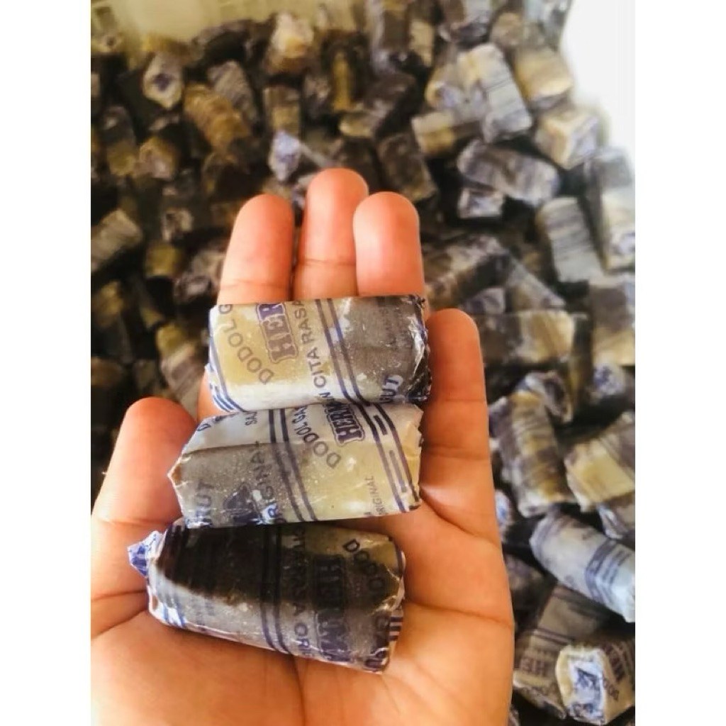 

Dodol Kiloan / Dodol Garut original / snack kiloan