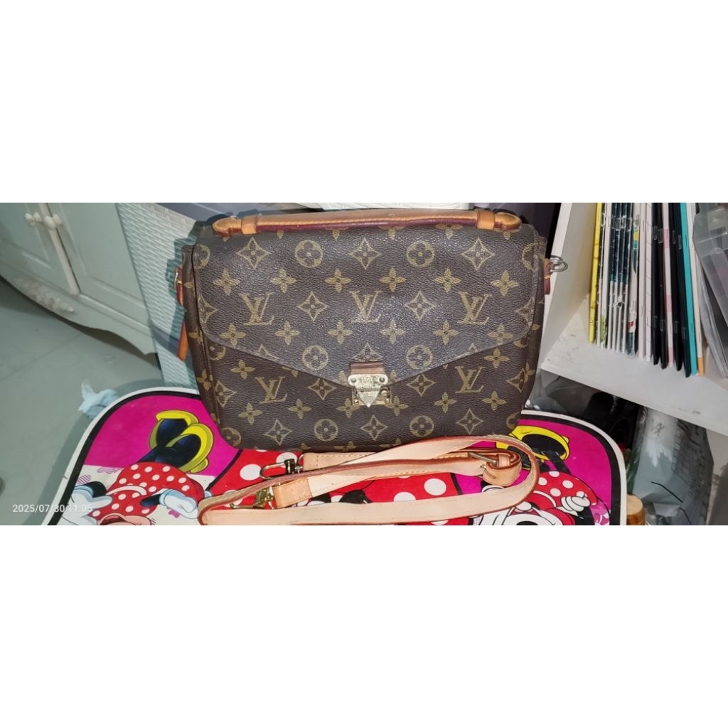 Tas LV Sling kulit asli