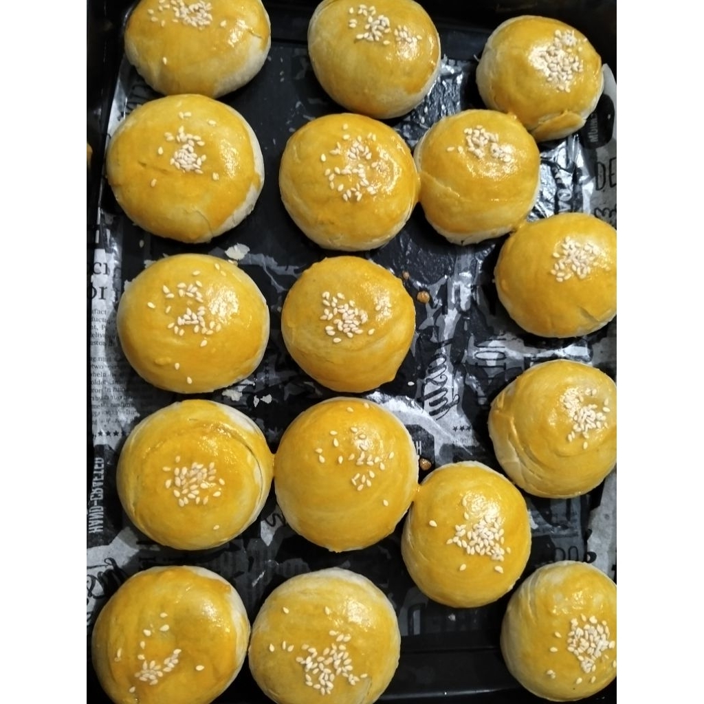 

Bakpia isi kacang ijo (box 10 pcs)