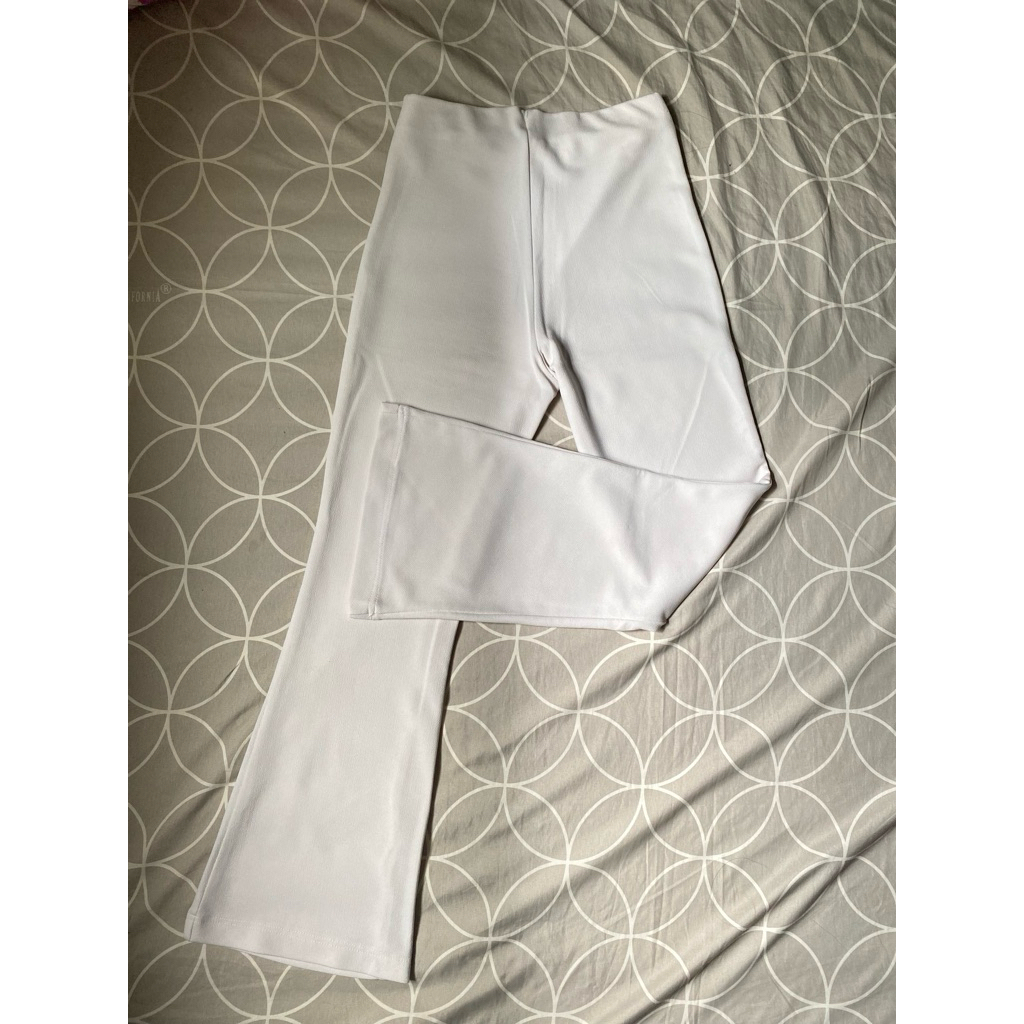 Cutbray Scuba Texture Putih