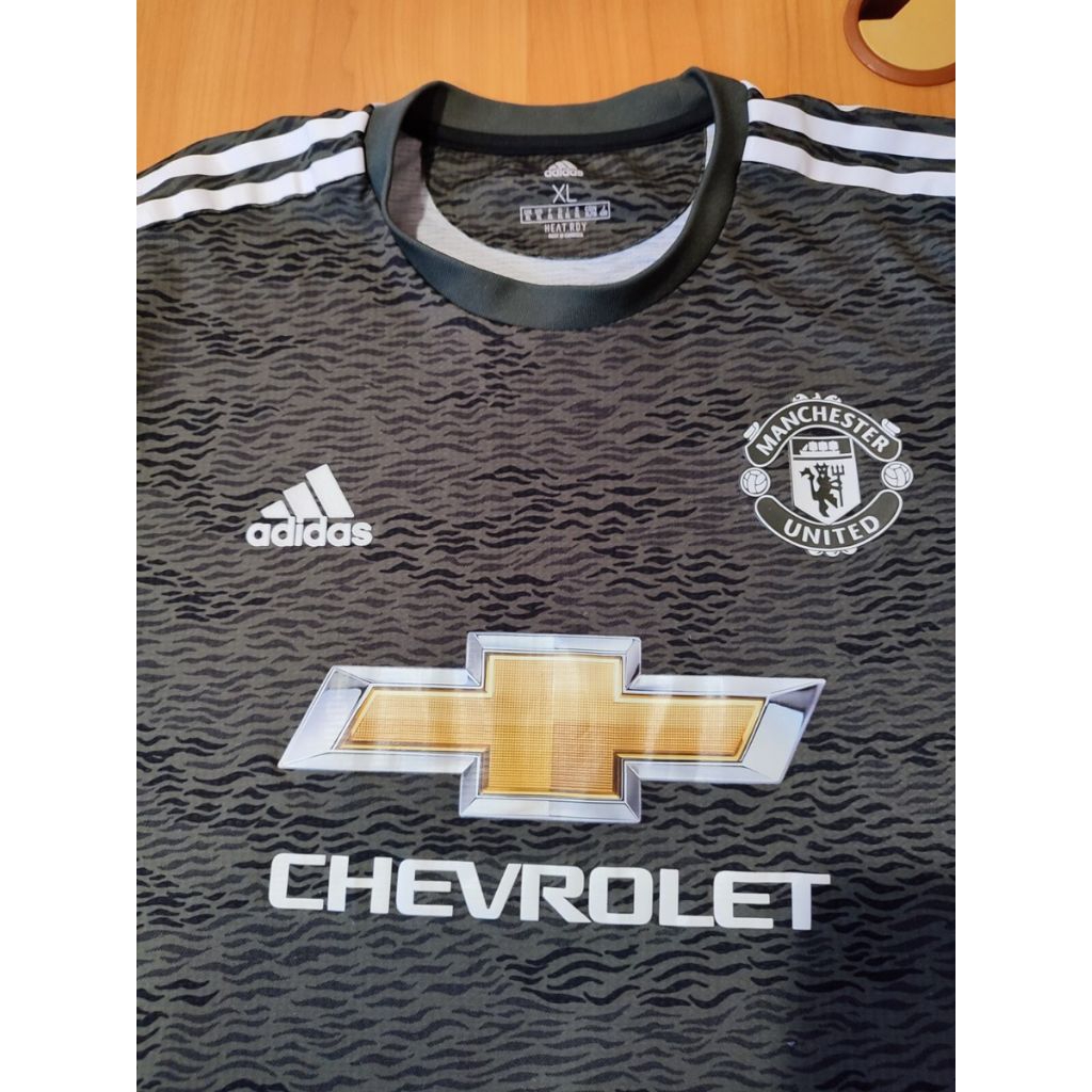 JERSEY MANCHESTER UNITED AWAY 20-21 SIZE L