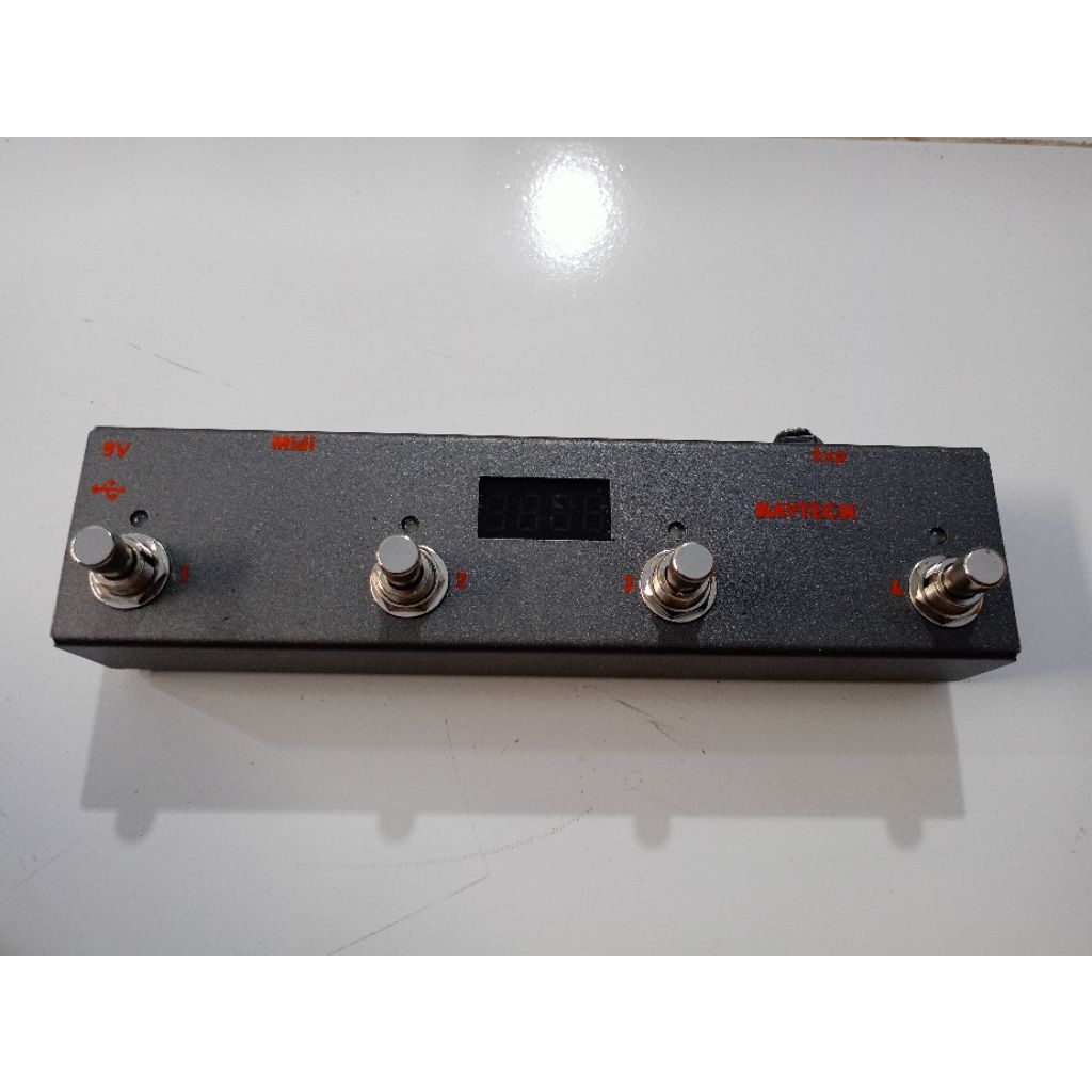 MIDI controller 4 switch elite support USB bluetooth 5pin