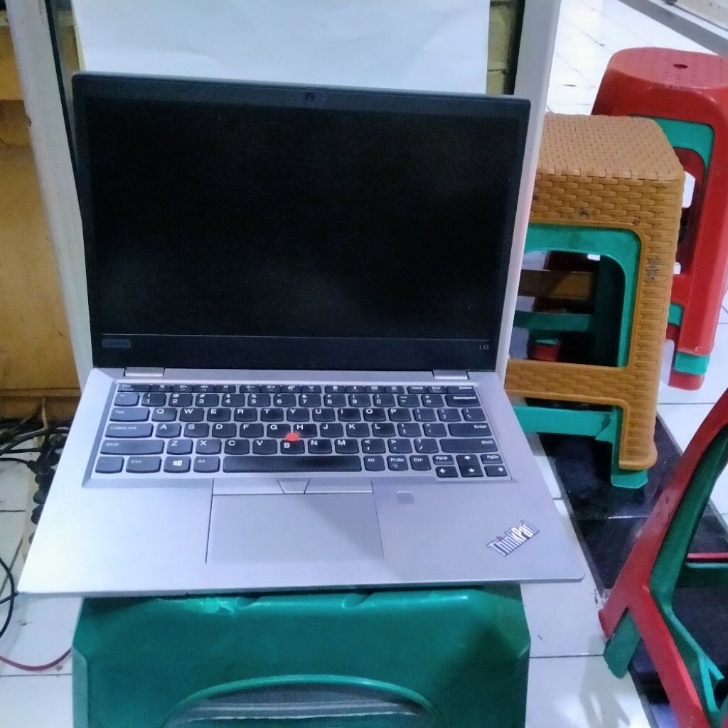 Obral Laptop core i3 gen 10 ram 8 SSD 128 murah