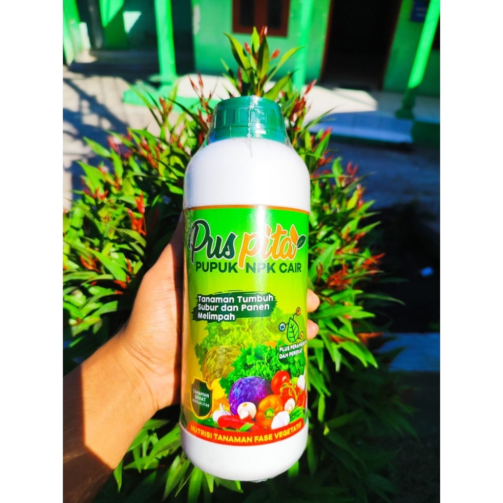 PUPUK NPK CAIR PUSPITA PLUS GA3 PEREKAT ANTI JAMUR KEMASAN 1 LITER