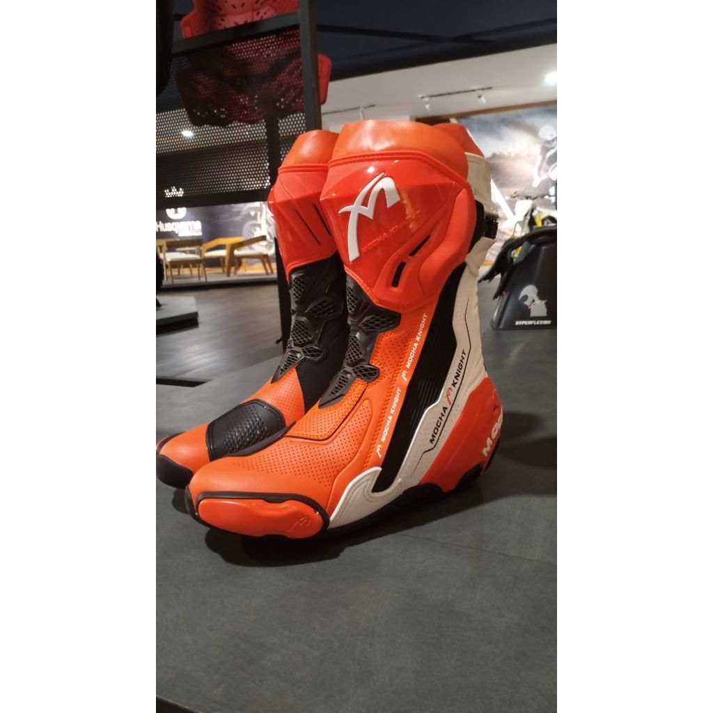 SEPATU BALAP ROADRACE TURING MOCHA KNIGHT