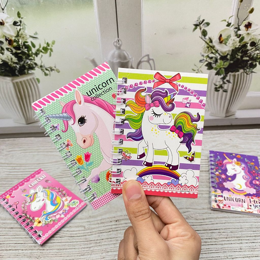

BUKU BINDER SPIRAL A7 UNICORN 1 RENCENG ISI 4 PCS BK-1948 Buku Tulis Favorit Anak Kekinian Alat Tulis Sekolah Termurah Bisa cod