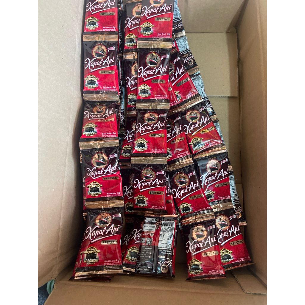 

Kopi Kapal Api Special renceng 6gr