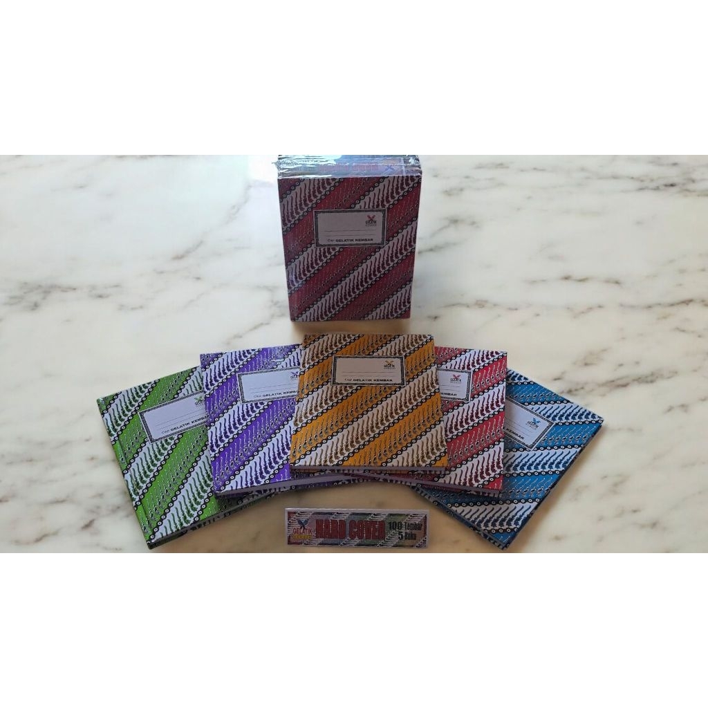 

Buku Hard Cover Kwarto 100 Lembar [1 Piece]