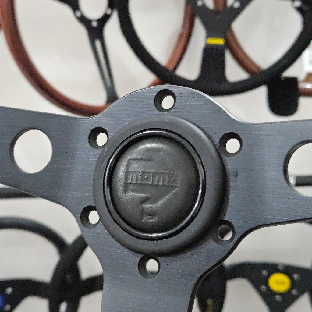 Tombol Klakson Momo Leather Kulit Import Horn Button Momo Kulit JDM