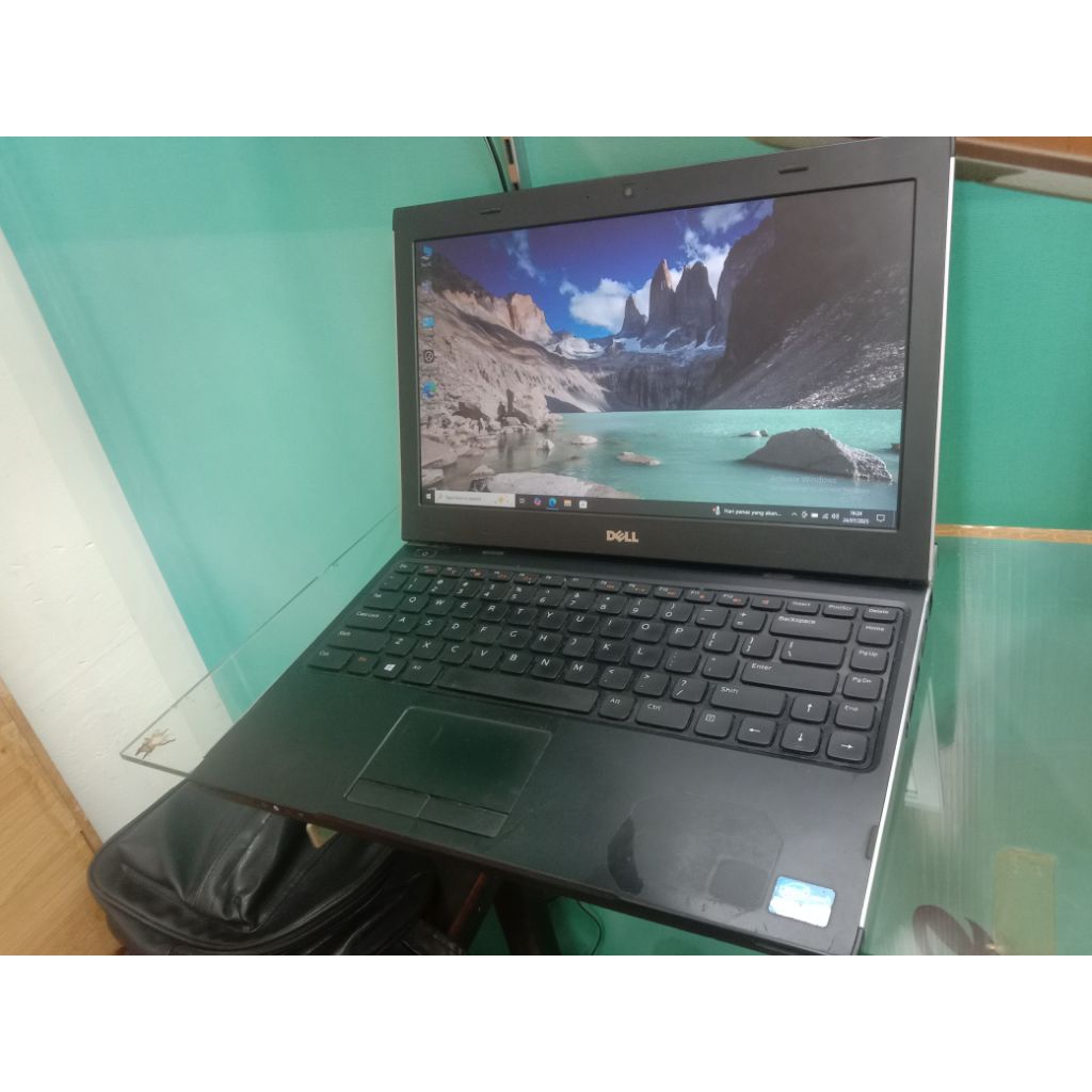 DELL LATITUDE 3330