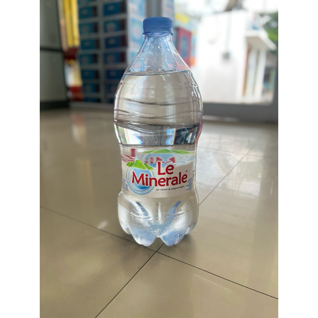 

Galon kemasan mini - Le Minerale 3L