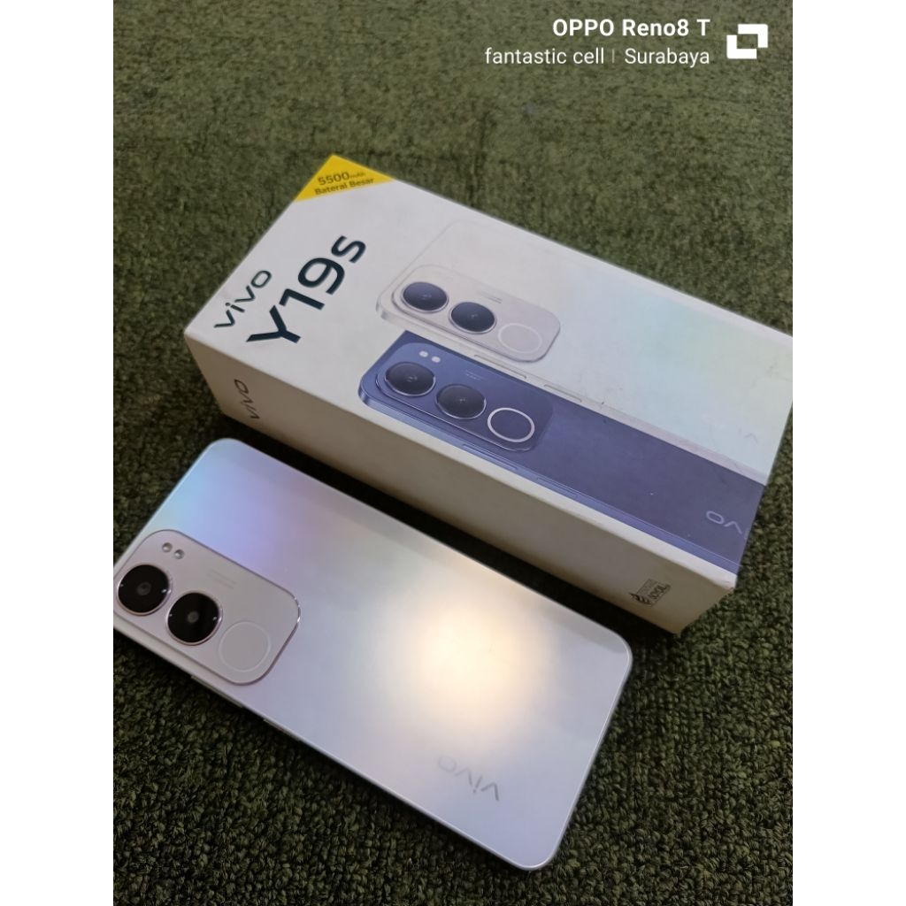 Vivo y19s ram 4+4/128gb hp second