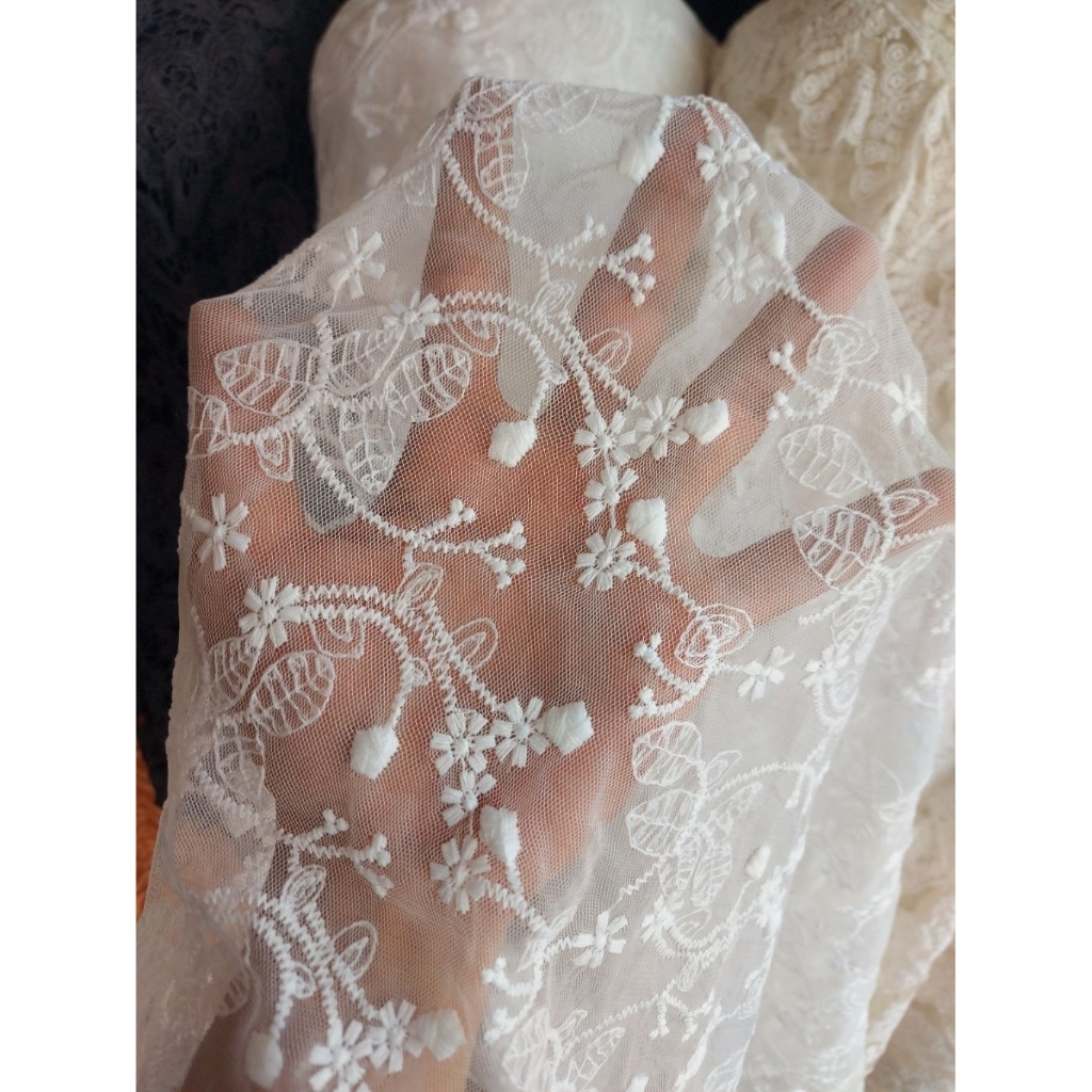 kain tile bordir original  - kain tile bordir motif timbul- kain tile bordir butik - bordir tebel(BW