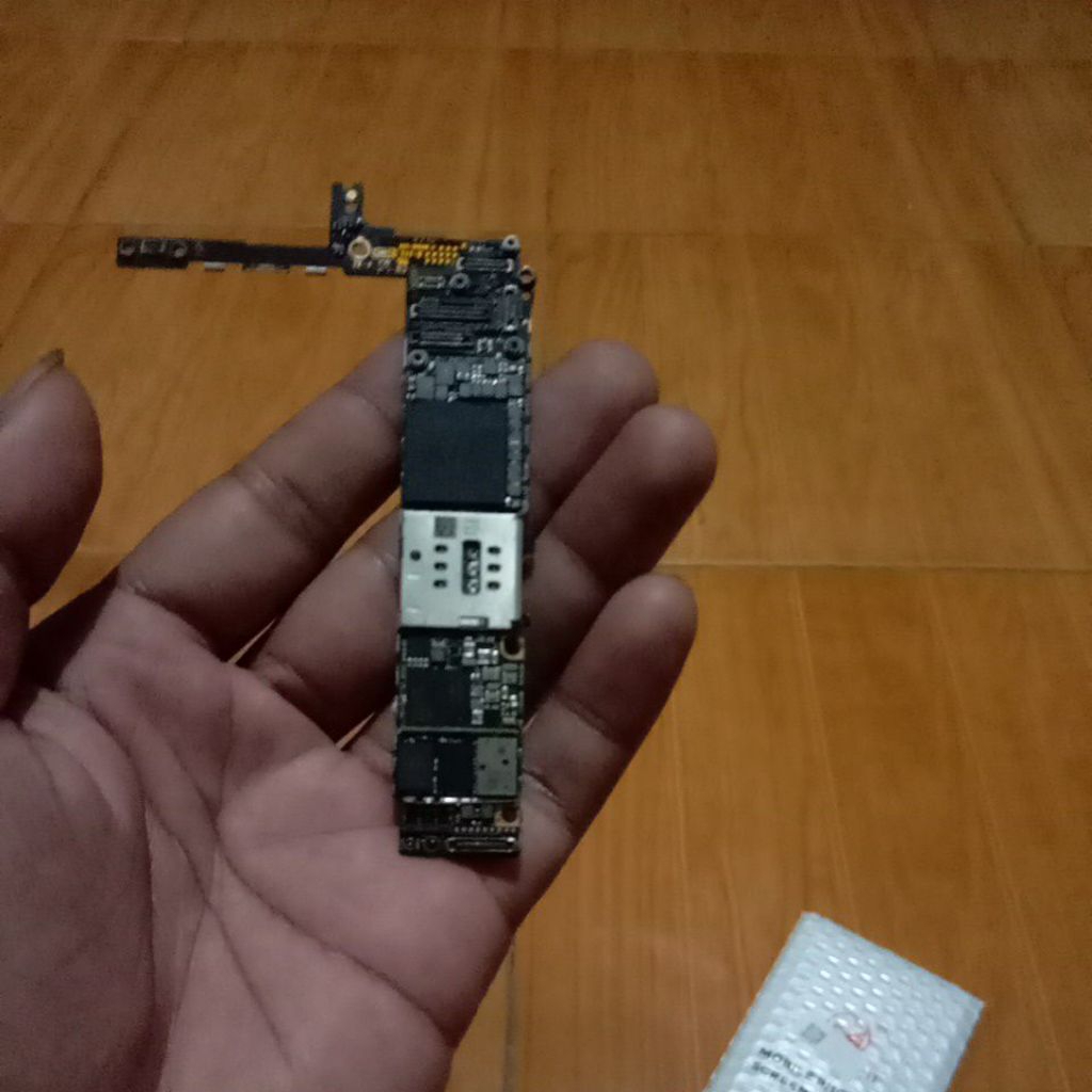 mesin iphone 6s plus matot bahan