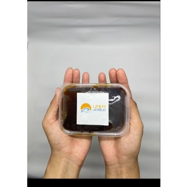 

Petis ikan tongkol khas lekok