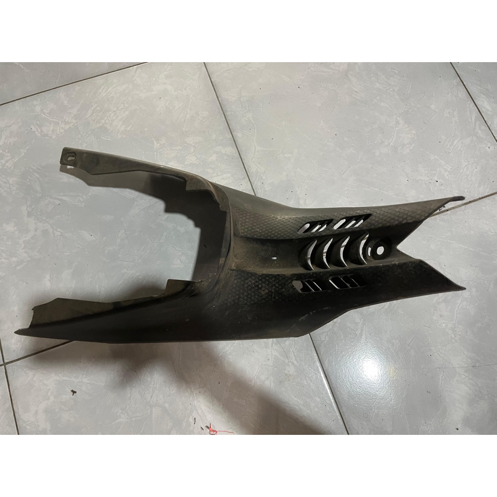 Cover Bawah Jok Jupiter MX New 135 Yamaha ORI