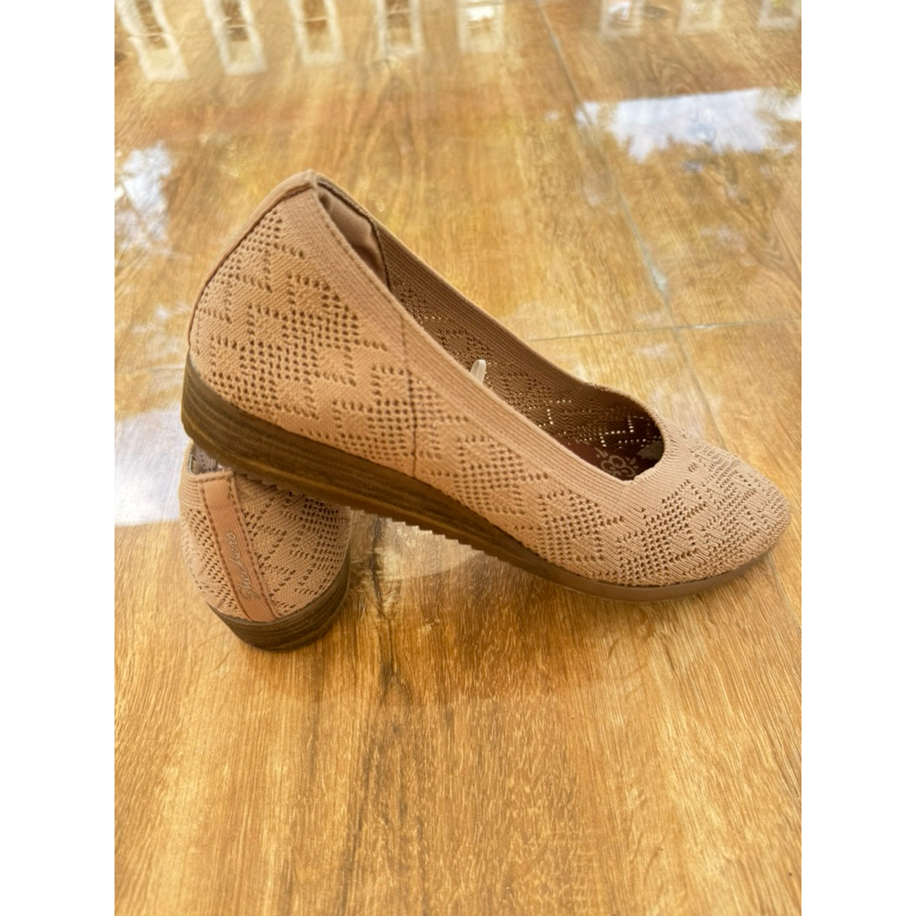 Skechers  cleo sawdust- with grace shoes