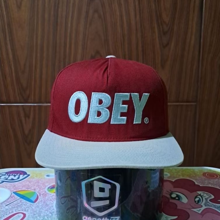 OBEY Worldwide Twotone Maroon Snapback Hat prel0v3d