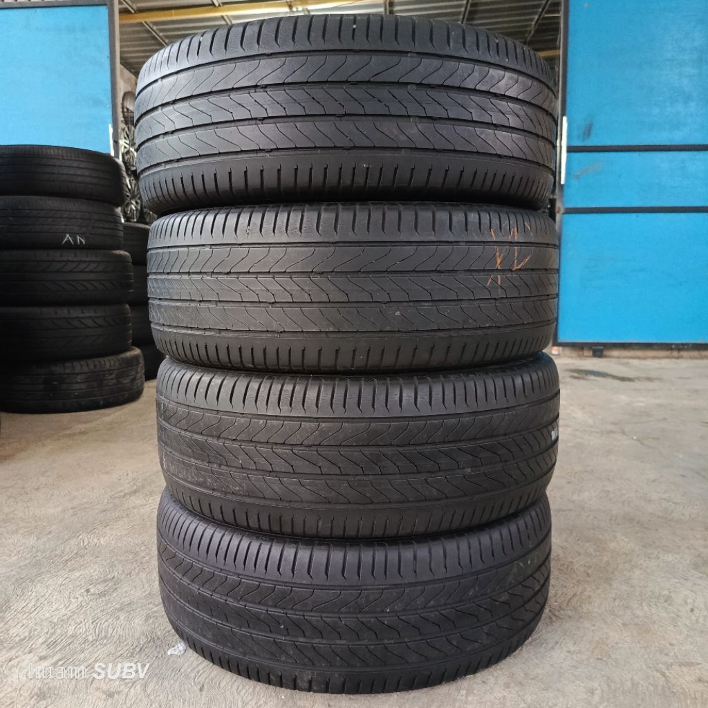 Ban 215/55R17 Continental UltraContact