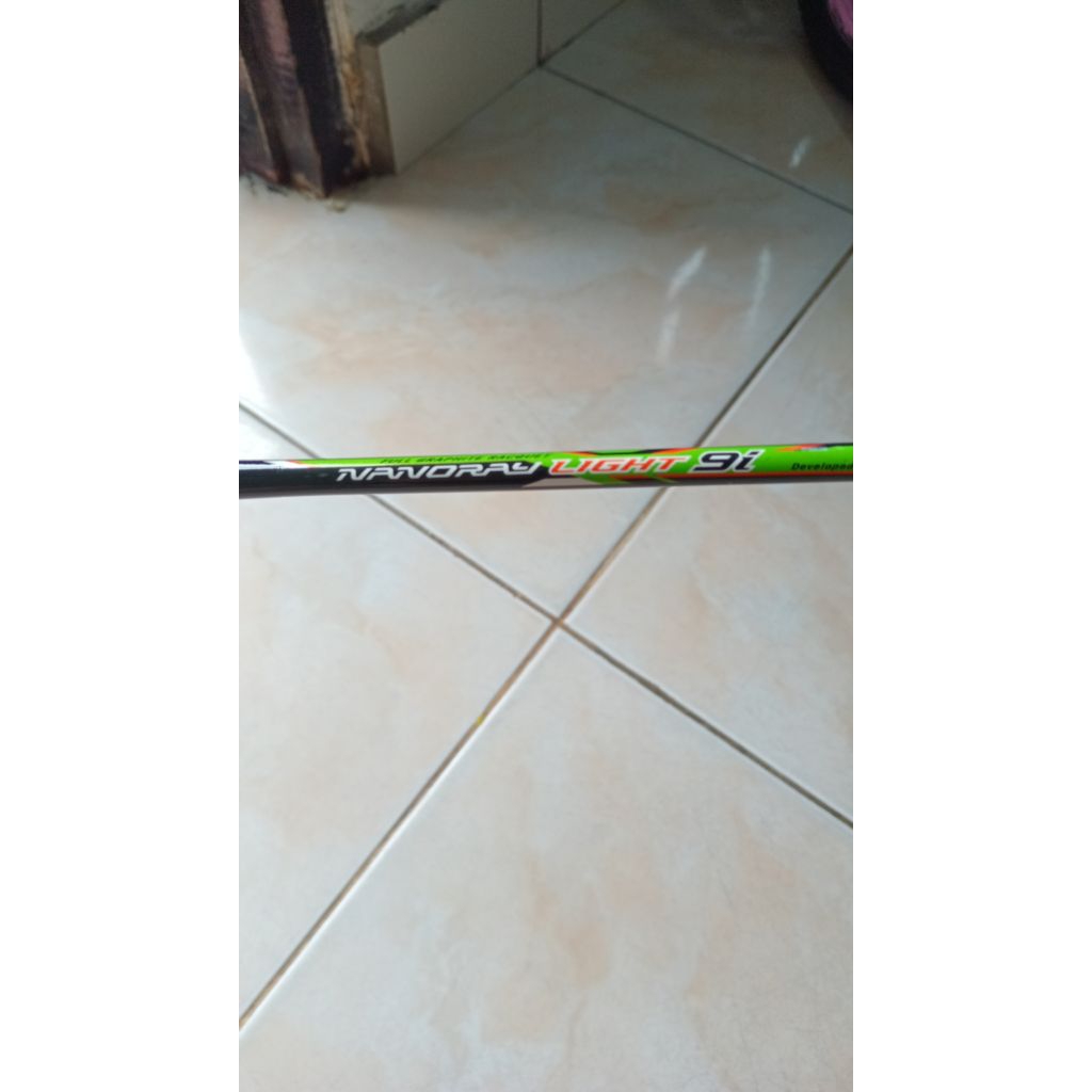 yonex nanoray light 9i