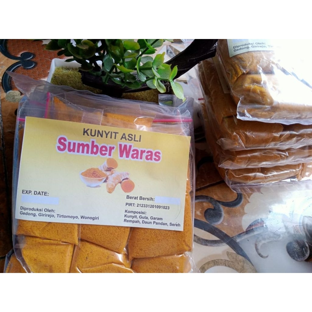 

kunyit temulawak jahe bubuk siap seduh 1pack isi 10saset