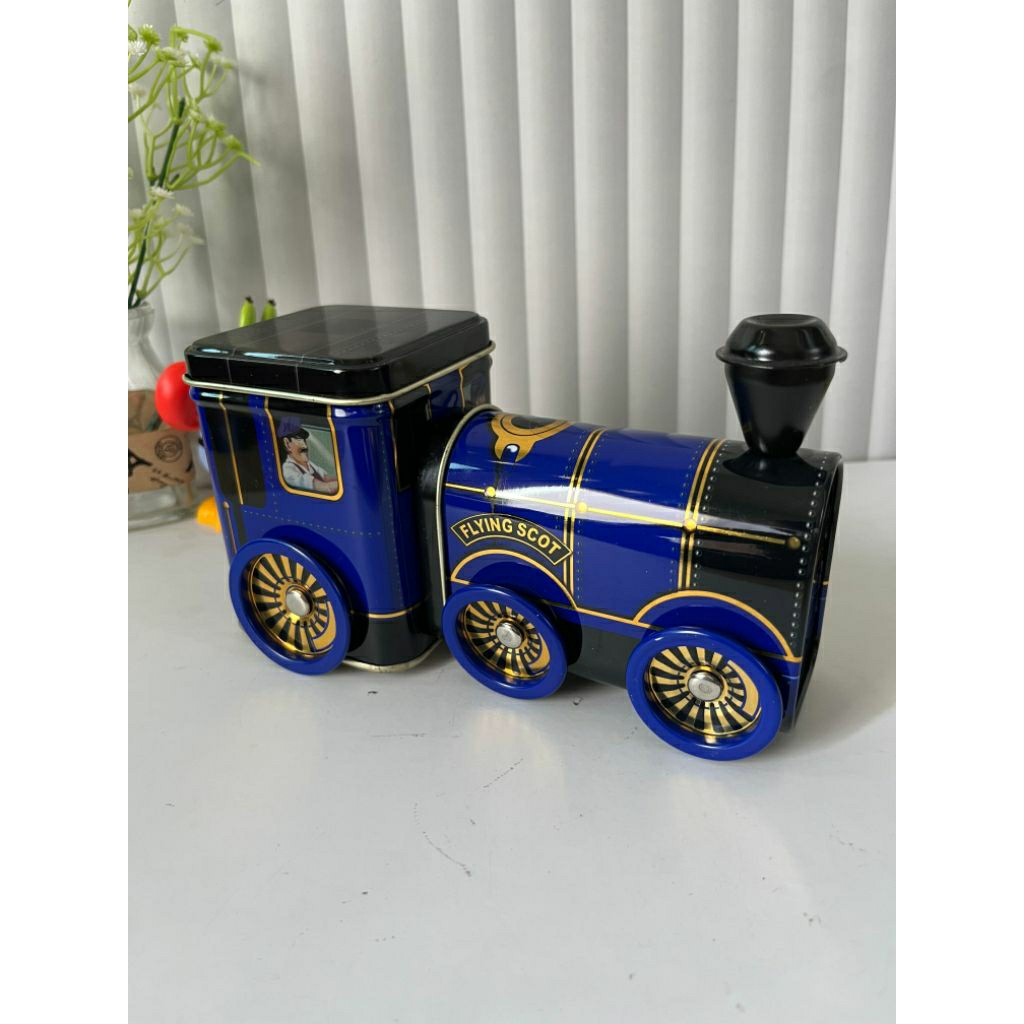 

Kotak Kue Bentuk Lokomotif Mainan