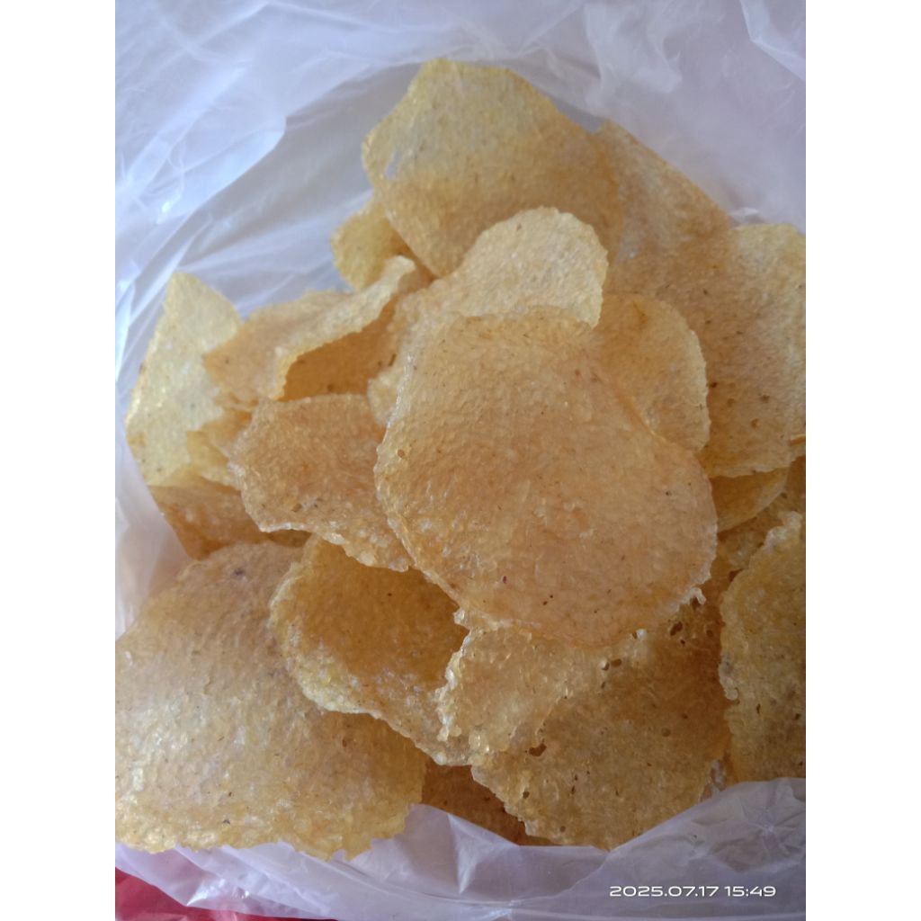 

Krupuk gendar asli dari beras