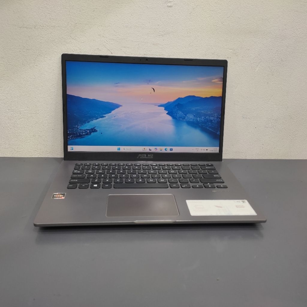 ASUS VIVOBOOK M409DA AMD RYZEN 5 3500U RAM 8 GB SSD 256 GB