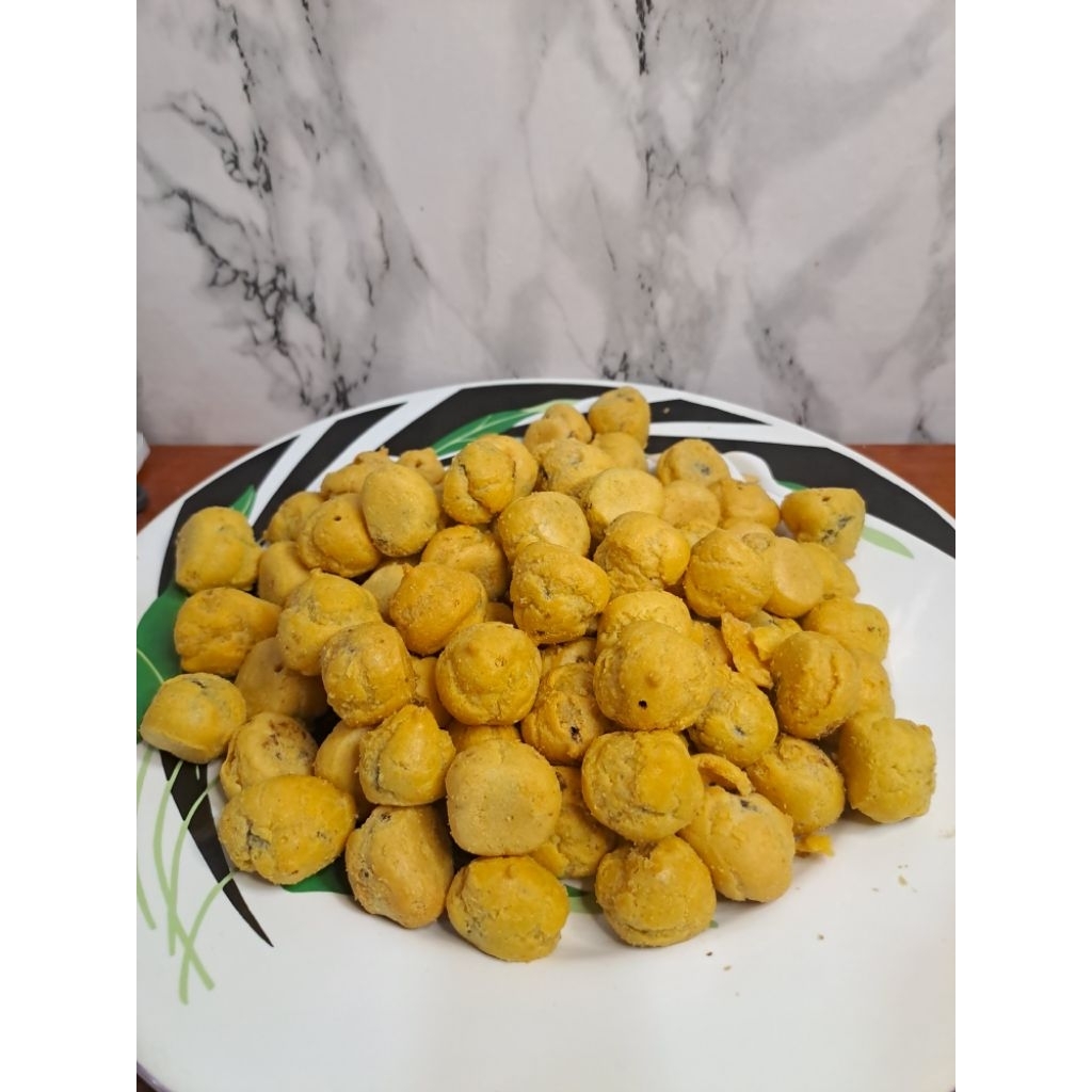 

soes coklat premium lumernya dan premium rasanya 250gr murah enak banyak