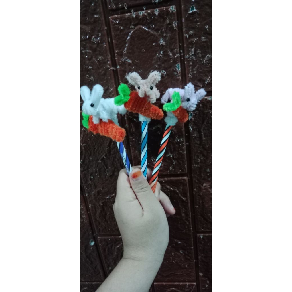 

pulpen hias karakter