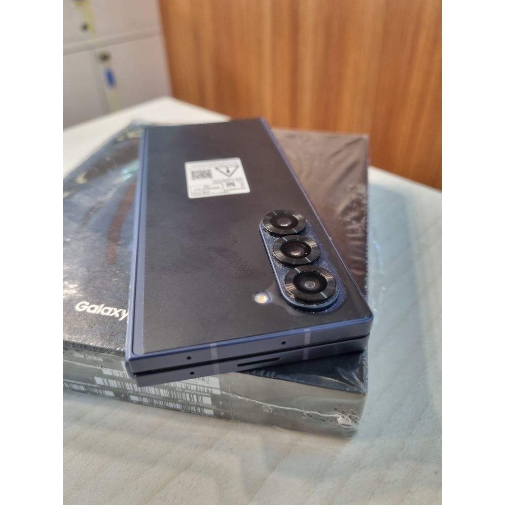 Samsung Z Fold 6 12/256GB Second Resmi