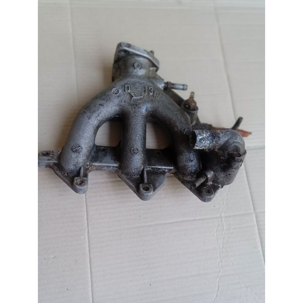 manifold minyak karburator daihatsu hijet 1000