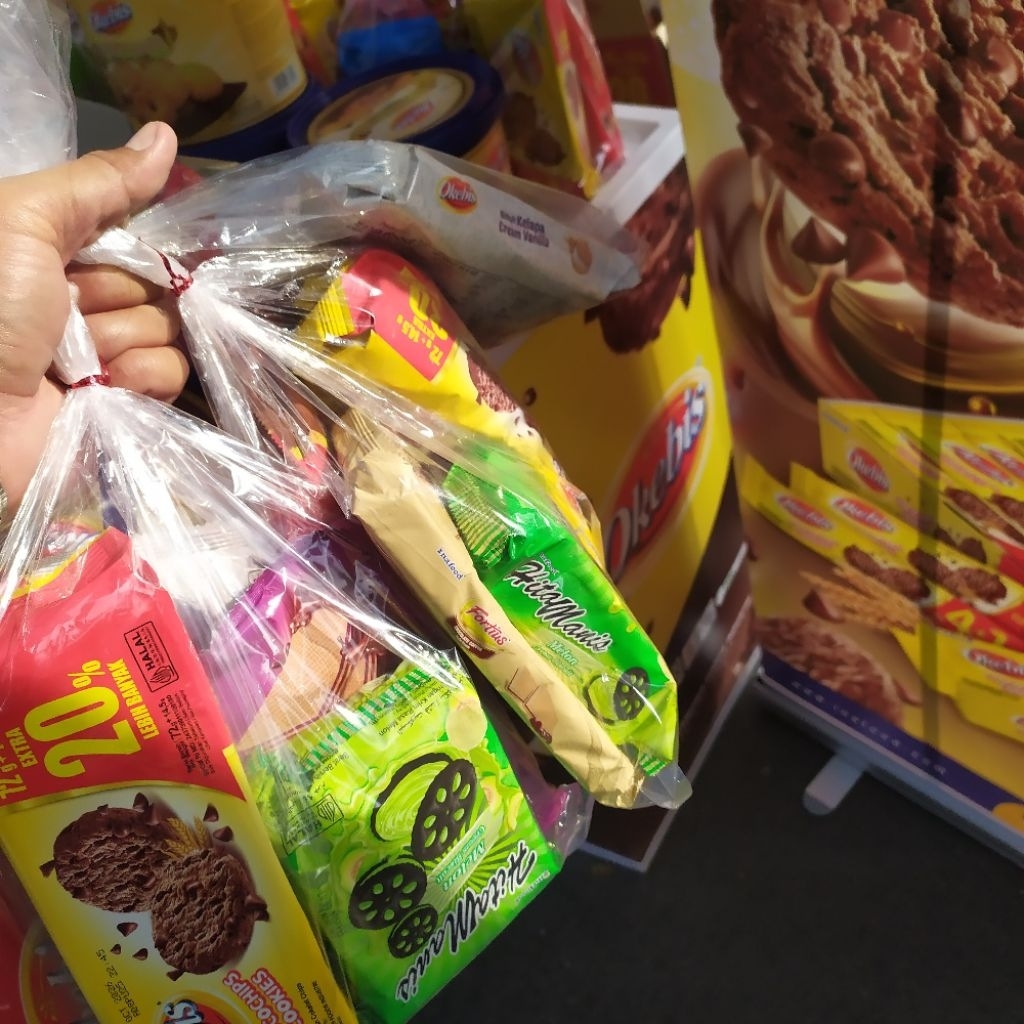 

PAKET PROMO HEMAT BISKUIT INAFOOD EXTRA BESAR