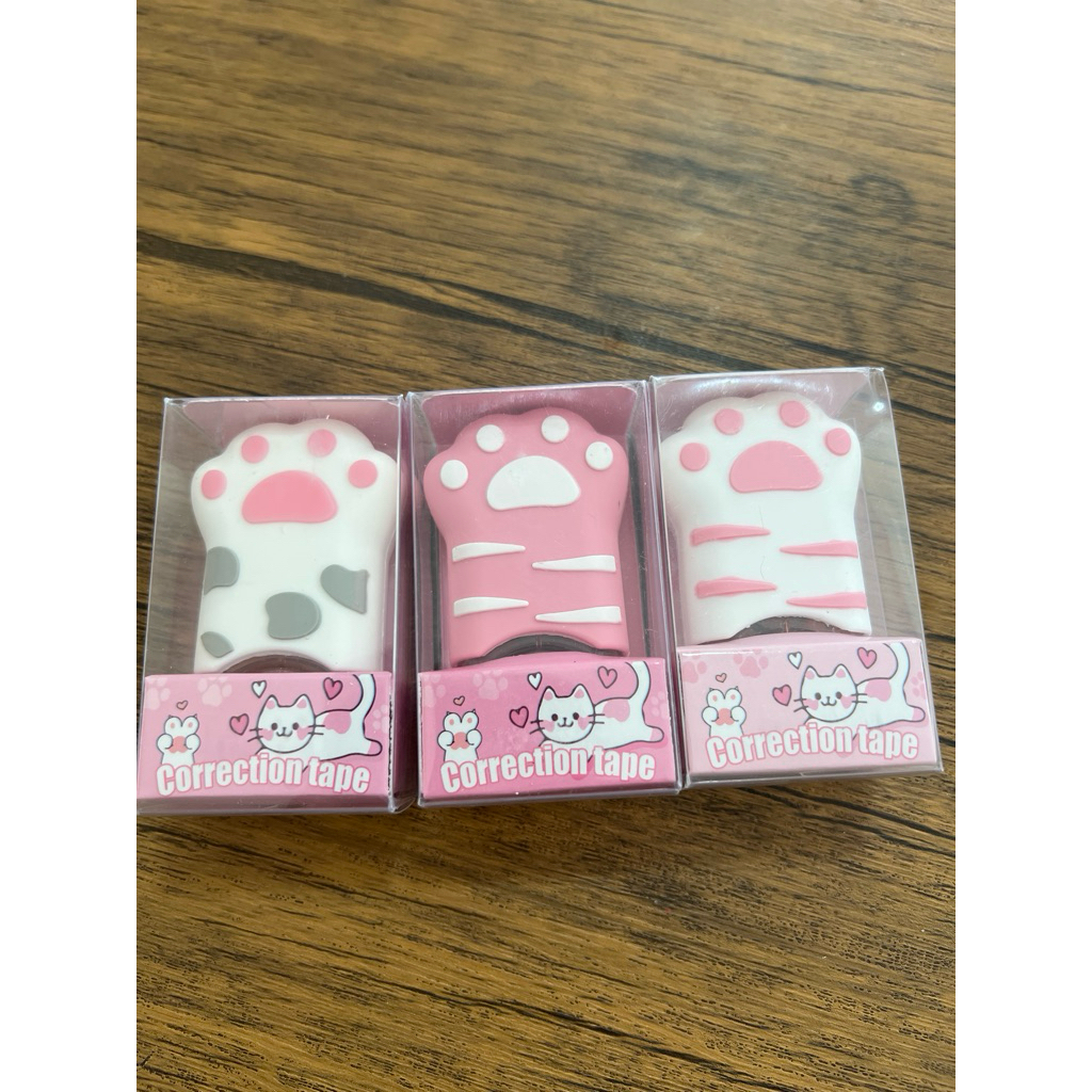 

tipe x / correction tape