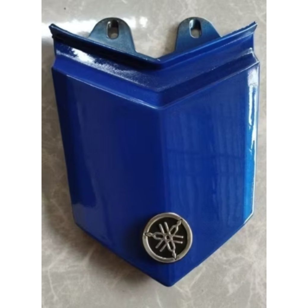 pet stop/sambungan body belakang Vixion New biru