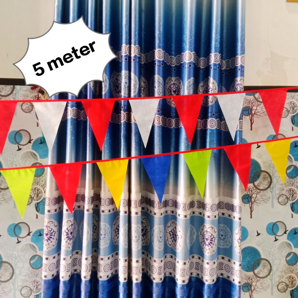 BENDERA KAIN SEGITIGA MERAH PUTIH/BENDERA KAIN/BENDERA SEGITIGA