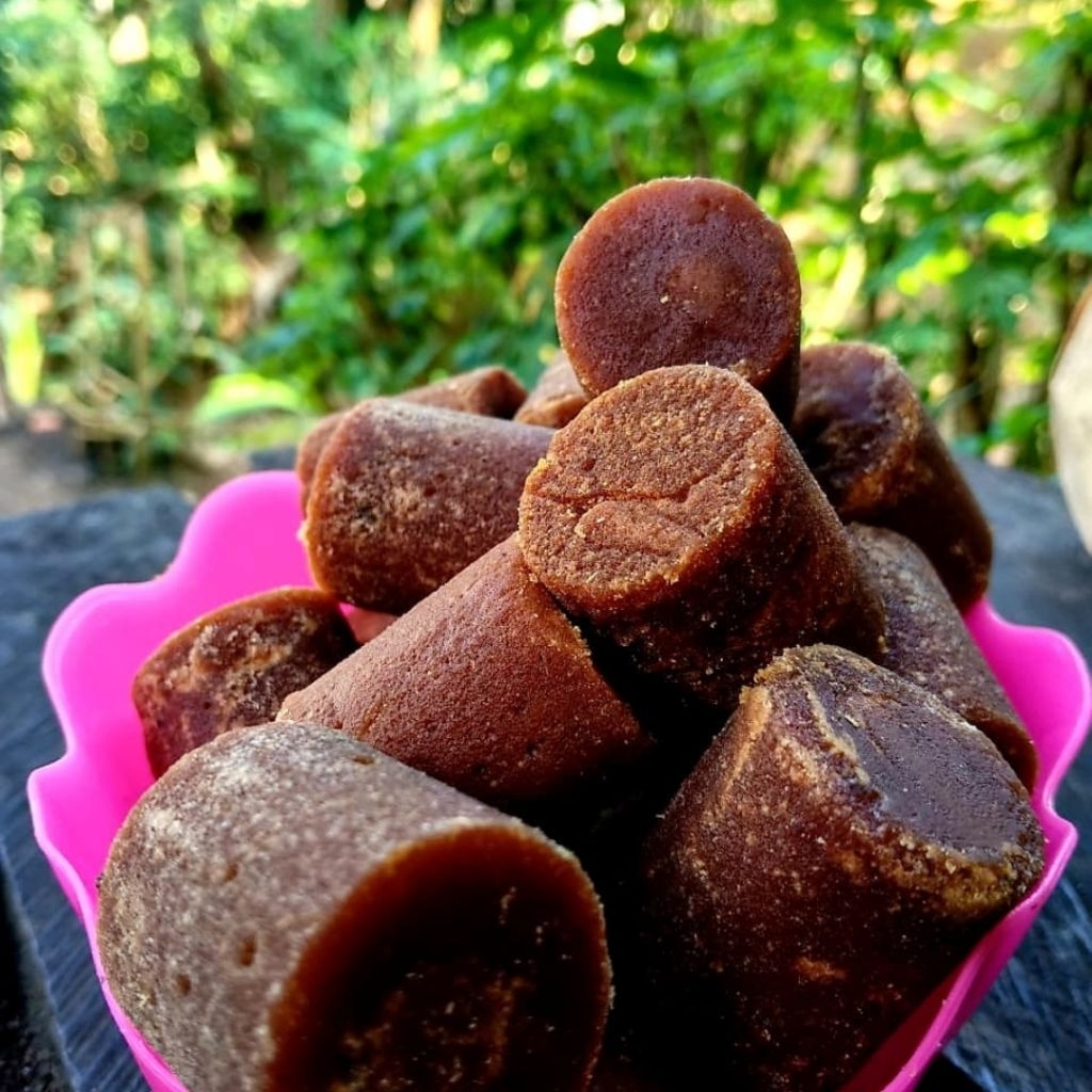 

Gula aren asli 1kg isi 7/8 asli cianjur tanpa pengawet kimia langsung dari petani asli nira aren