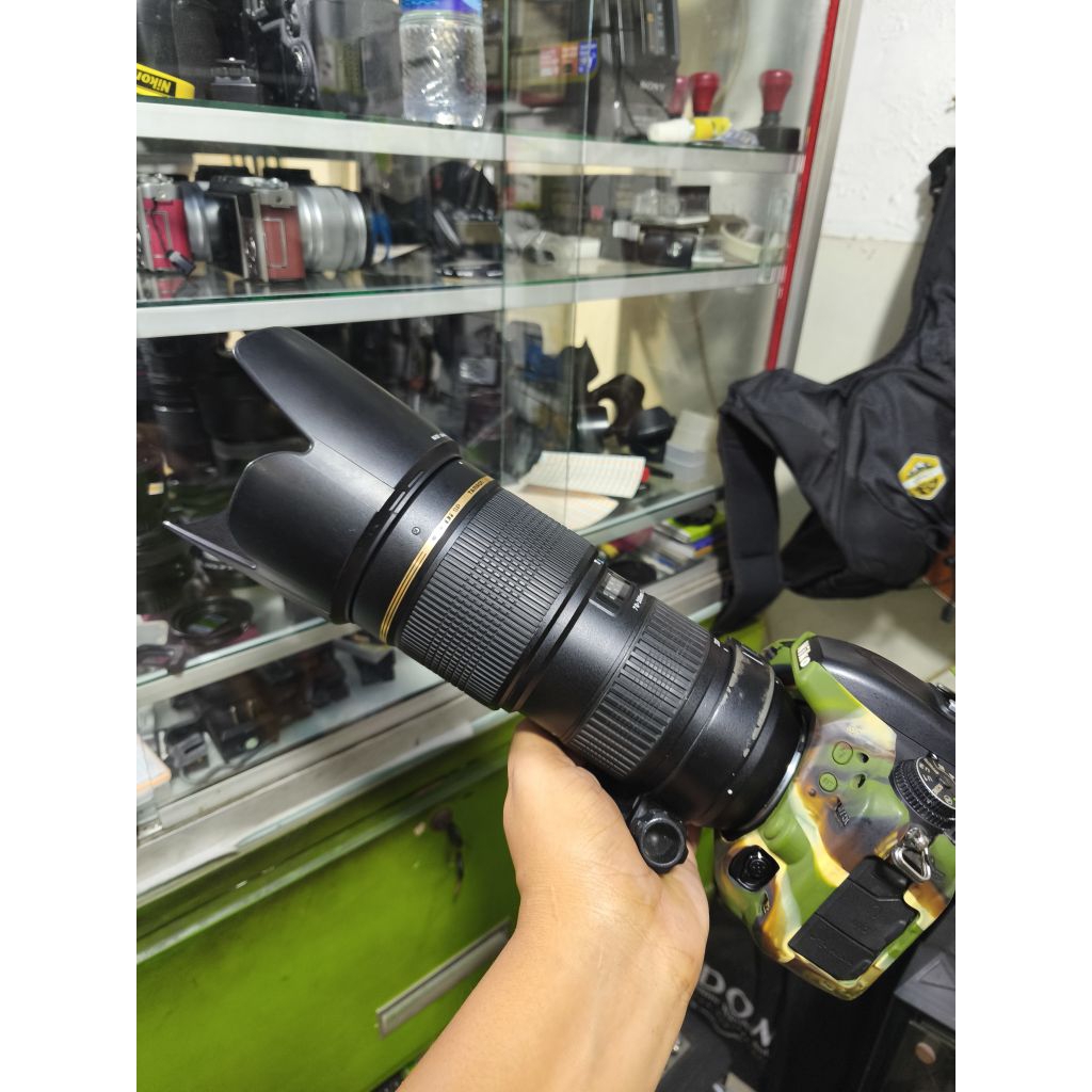 lensa 70-200mm f2.8 Tamronfor nikon