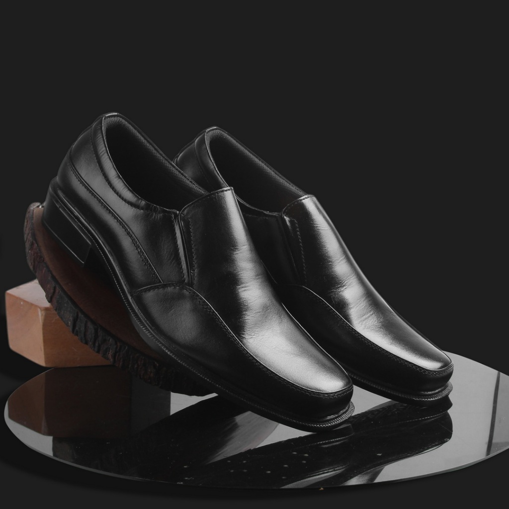 Sepatu Pantofel Pria Kulit Formal Sepatu Pantofel Pria