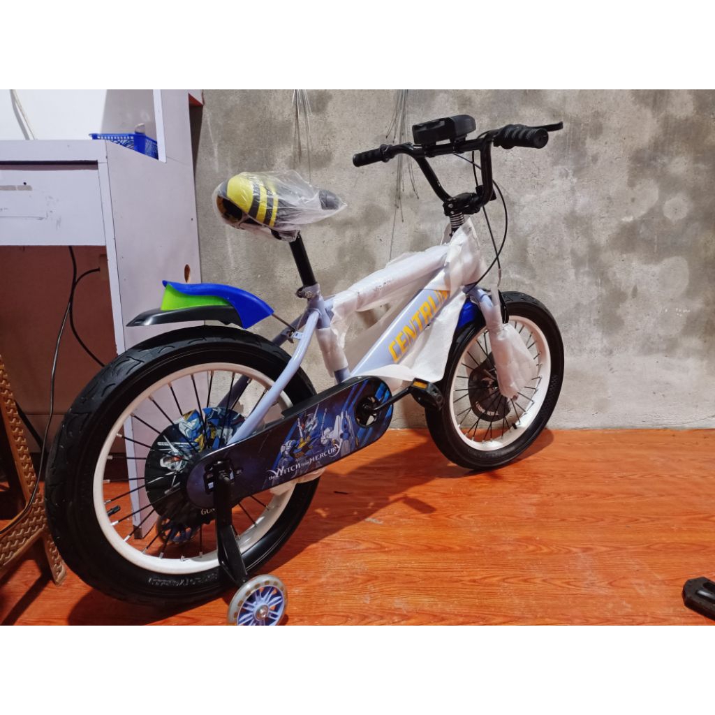Sepeda bmx centrum ring 18 ban besar,warna biru langit