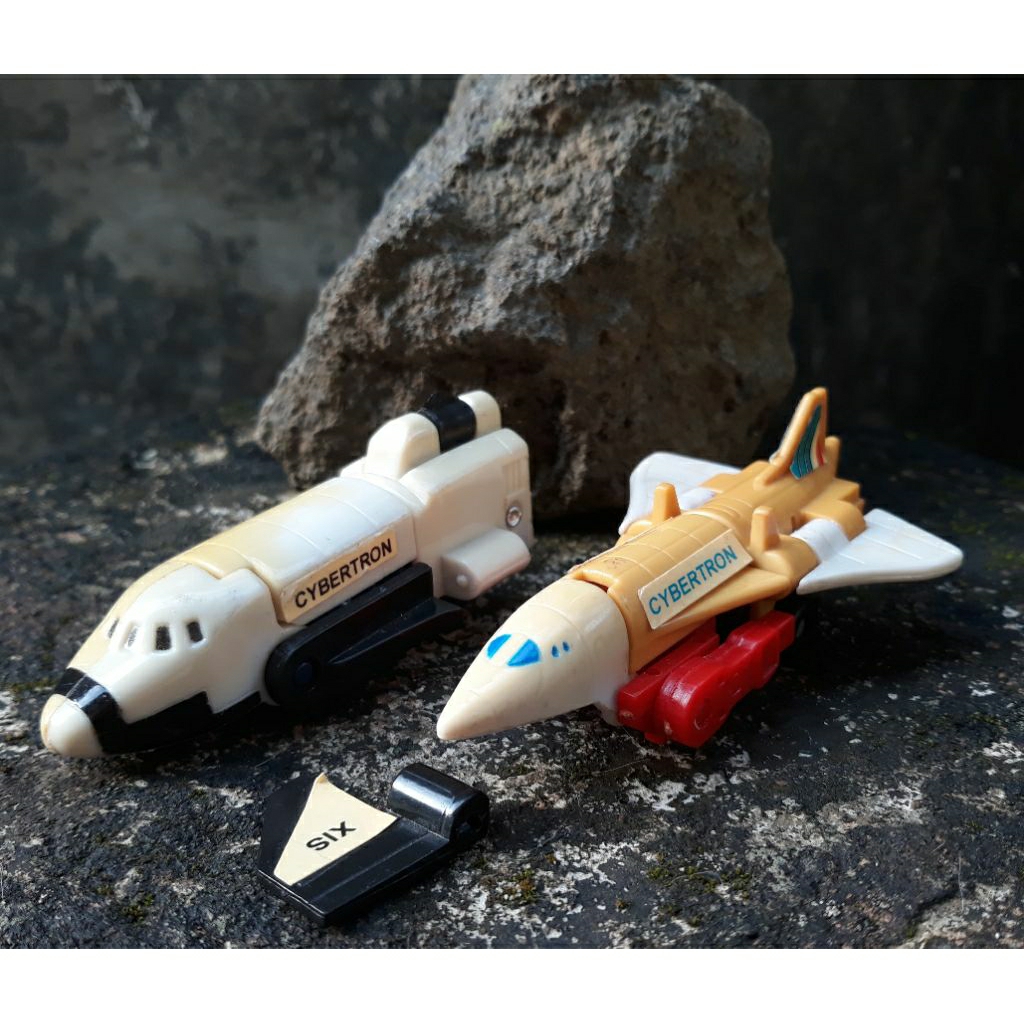 Robot Transformers cybertron Bootlegs jadul figure