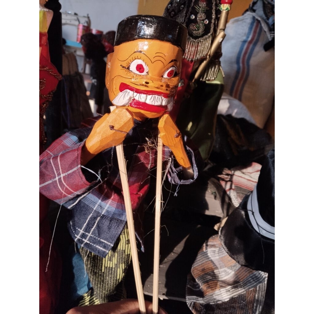 Wayang Golek Buta Budeg