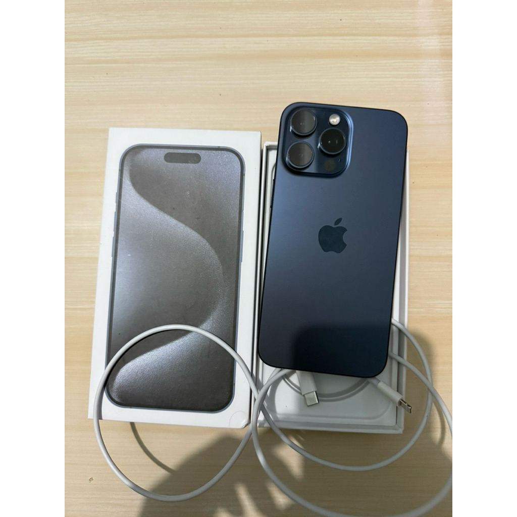 IPHONE 15 PRO MAX 256GB INTER SECOND