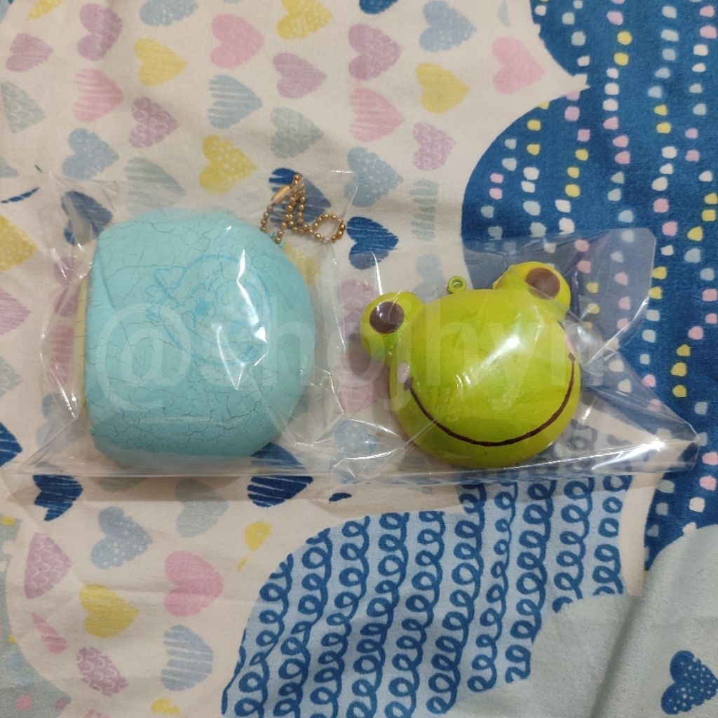 Flash sale squishy preloved | Punimaru animal bun (frog/kodok) & peko chan bun blue ori 2018