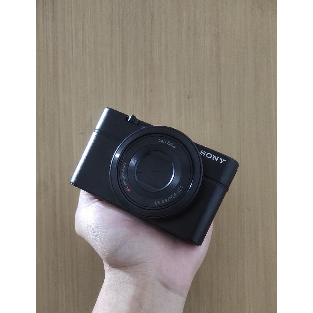 KAMERA MIRRORLESS SONY RX100 MARK I