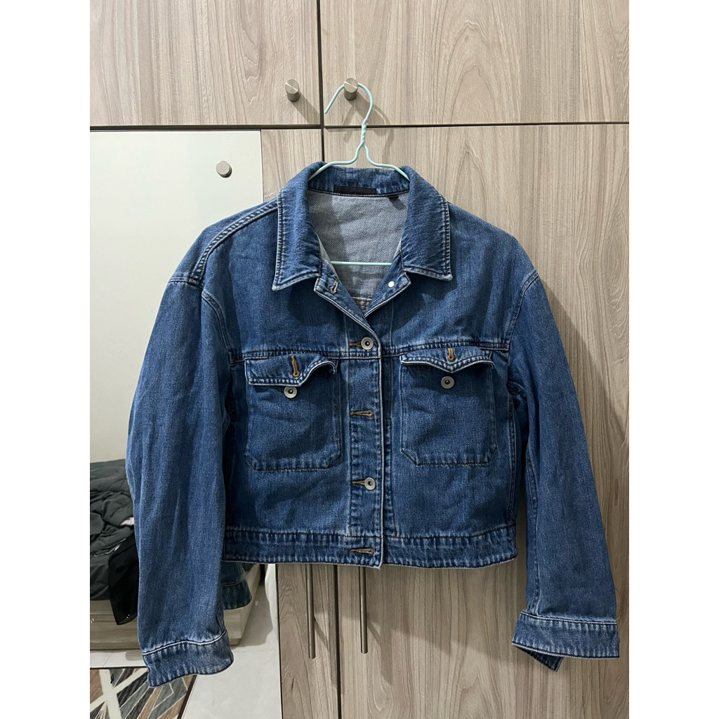 jaket jeans merk uniqlo