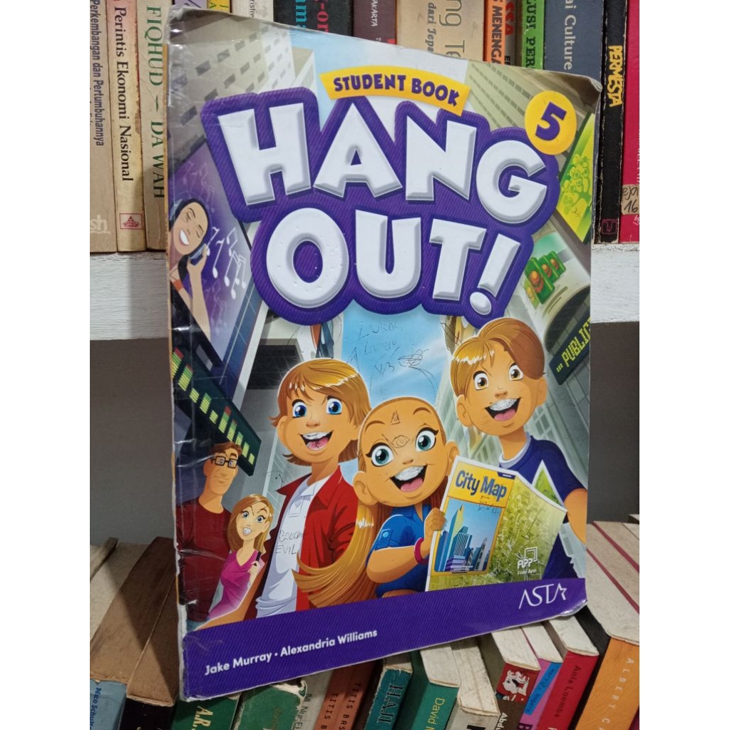 HANG OUT  5 STUDENT BOOK