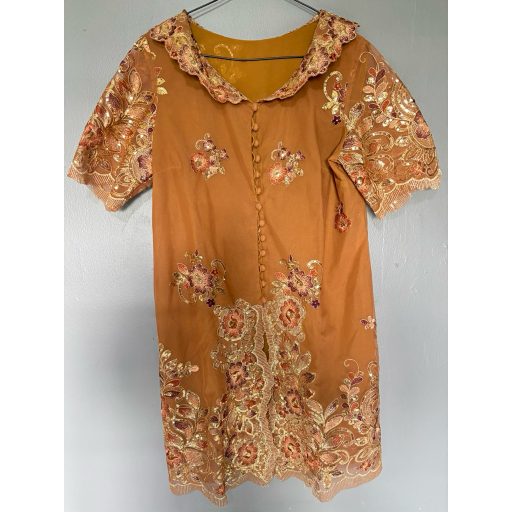 Kebaya Coklat